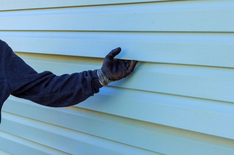 Seasonal Siding Trends